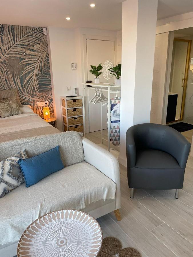 Apartamento Tres Banderas เอสเตโปนา ภายนอก รูปภาพ
