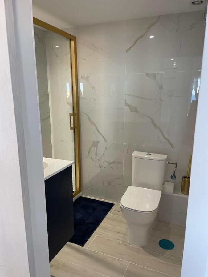 Apartamento Tres Banderas เอสเตโปนา ภายนอก รูปภาพ